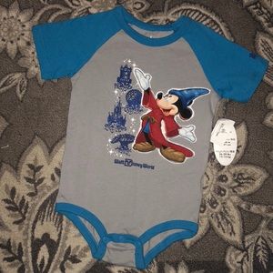 NWT Authentic Disney Parks Onesie Size 24M